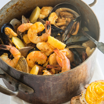 Bouillabaisse with saffron aioli crostini