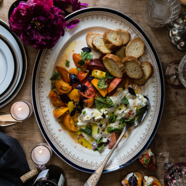 Tomato burrata bruschetta